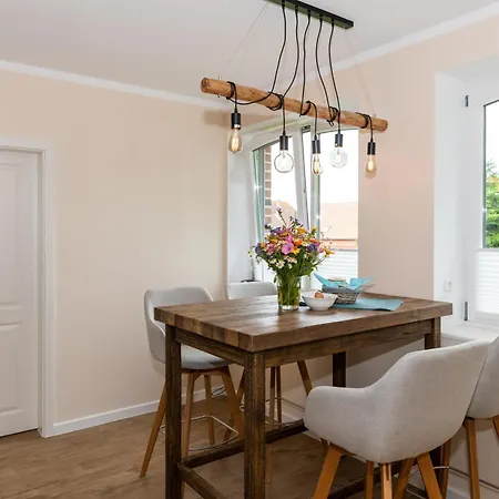 Apartment Haus Am Teich Nr 10 Bojendorf